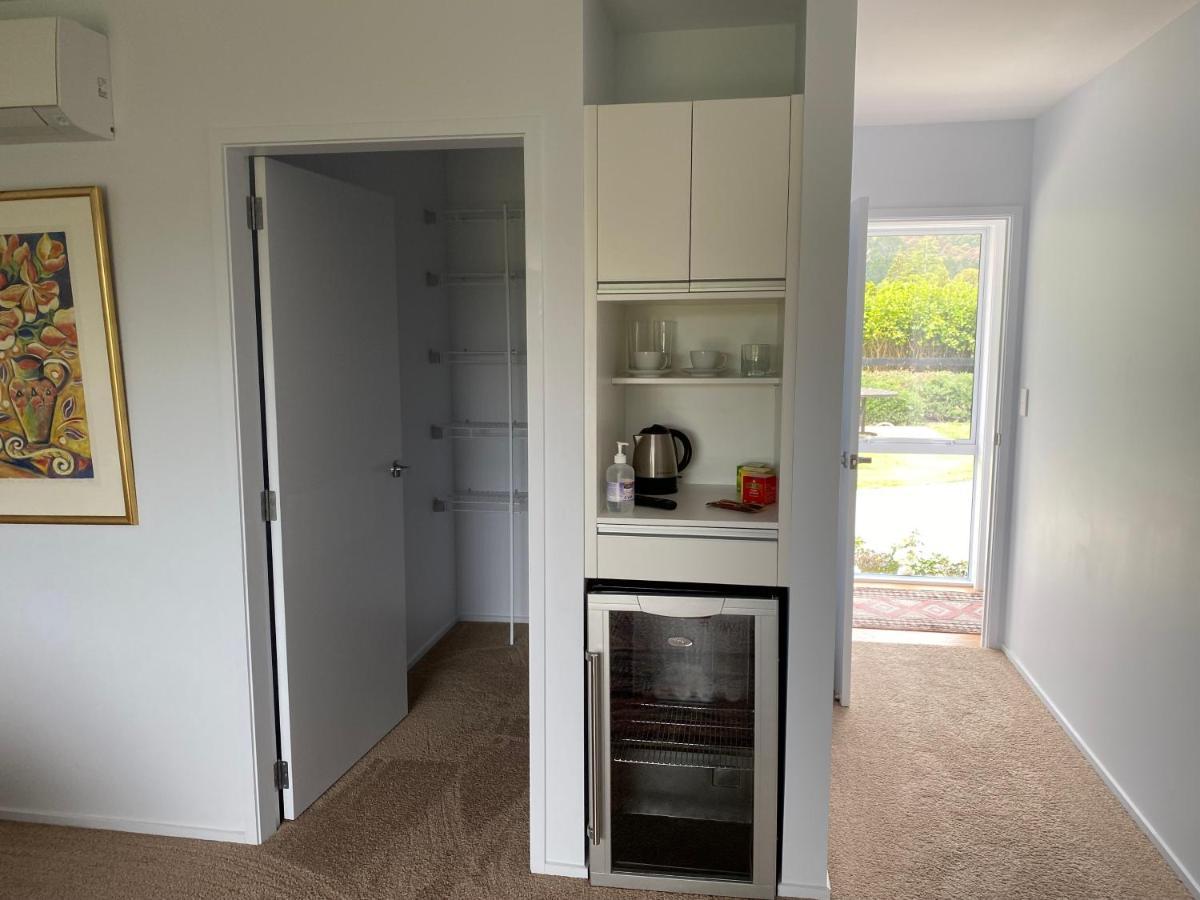 Fitzroy Bnb 39B Whangapoua Road Coromandel ภายนอก รูปภาพ